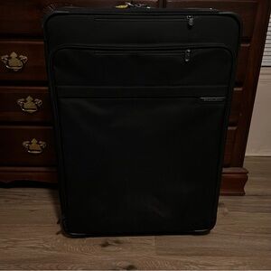 BRIGGS & RILEY 28" Black Check-in Luggage U128CX-4